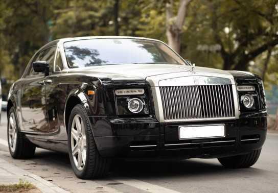 Cận cảnh chiếc xe Rolls-Royce Phantom Coupe độc nhất vô nhị tại Việt Nam