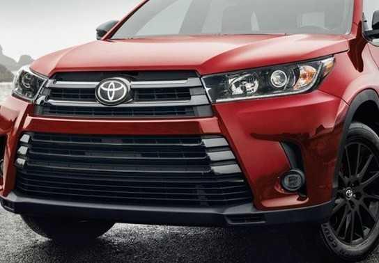 Toyota "tức tốc" triệu hồi gần 700.000 xe vì lỗi bơm nhiên liệu