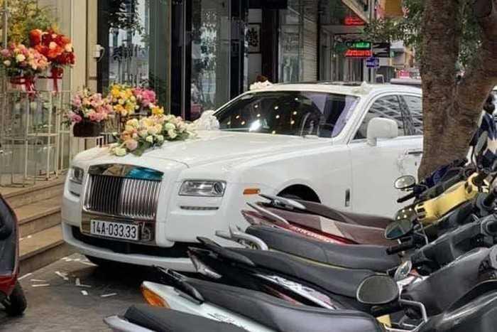 xe ô tô Rolls-Royce Ghost
