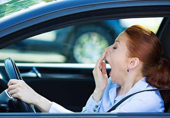 Những lưu ý khi ngủ trên xe hơi