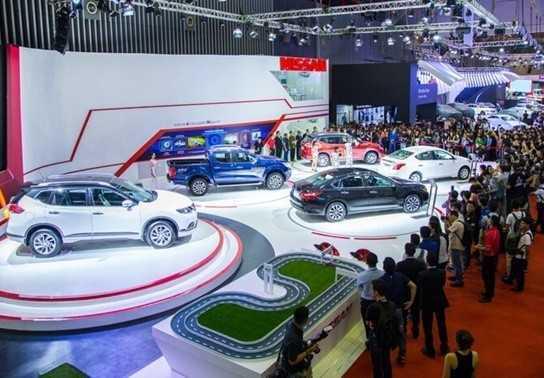 Có nên mua ô tô không?