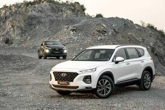 Hyundai "lì xì" khách hàng sớm với chương trình giảm giá 50 triệu VNĐ cho SUV Santa Fe