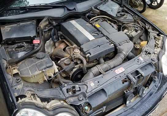 Các bước vệ sinh ô tô đơn giản tại nhà