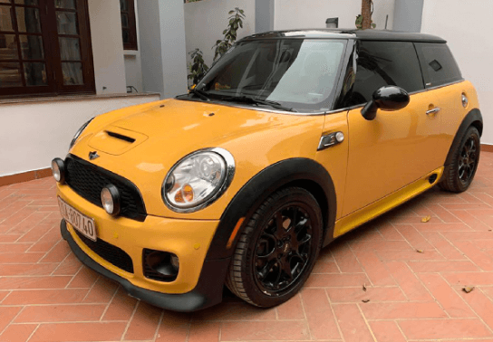 Xe MINI Cooper S rẻ ngang Toyota Vios với mức giá chỉ với 470 triệu đồng tại Hà Thành