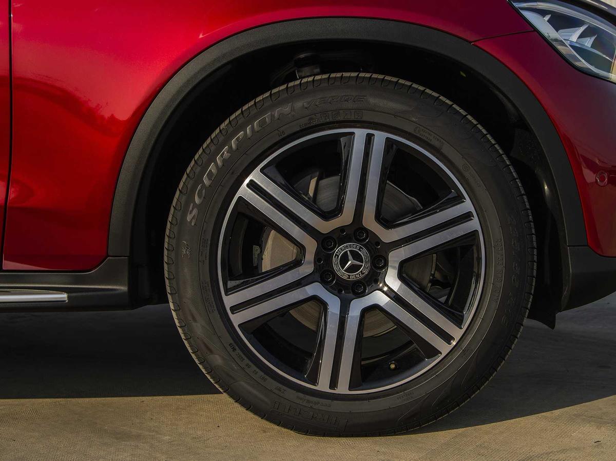 bánh xe GLC 200 4Matic