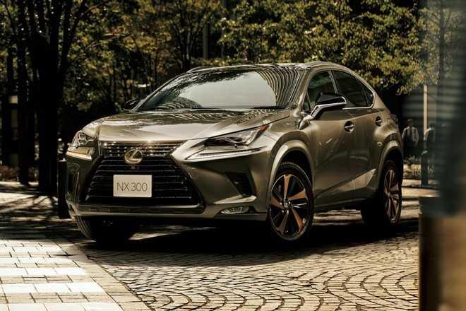Lexus NX300 2020 có giá 2,56 tỷ đồng tại Việt Nam.