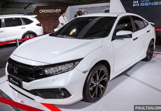 Honda Civic bản facelift chính thức trình làng thị trường Malaysia