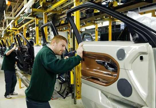 Jaguar Land Rover gặp nguy cơ phải ngừng sản xuất tại Anh do ảnh hưởng từ dịch Covid-19