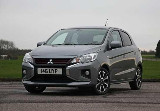 "Mổ xẻ" Mitsubishi Mirage bản facelift 2020 giá gần 320 triệu đồng