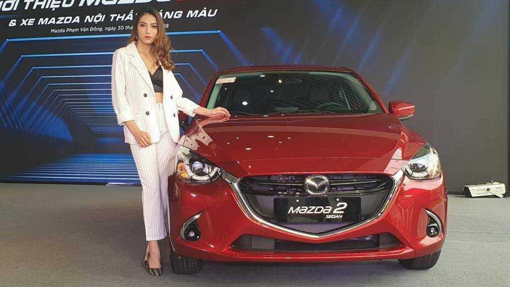 Mazda 2 nhập khẩu giảm giá mạnh, chỉ còn từ 479 triệu đồng