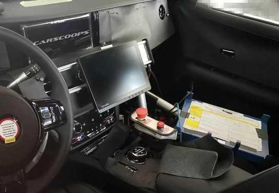 Rò rỉ hình ảnh nội thất Roll-Royce Ghost thế hệ mới, nhiều chi tiết gợi nhớ đến Cullinan