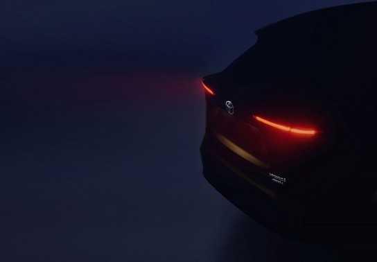 Toyota hé lộ mẫu SUV cỡ nhỏ bí ẩn sắp được ra mắt gây tò mò người hâm mộ