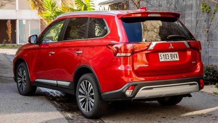 Về an toàn và hỗ trợ lái