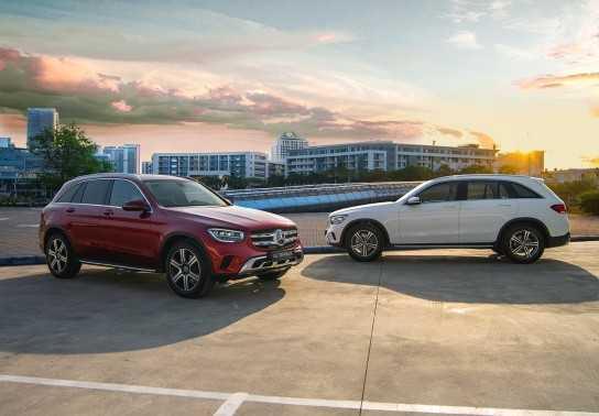 Mercedes-Benz GLC 200 2020 ra mắt rẻ hơn BMW X3 800 triệu đồng