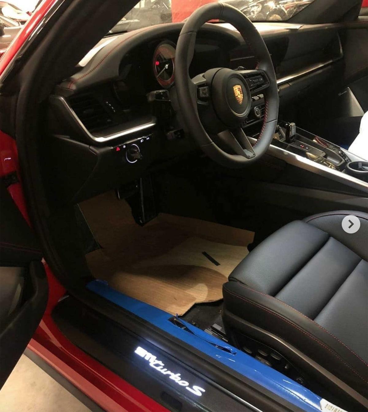 nội thất Porche 911 Turbo S 992