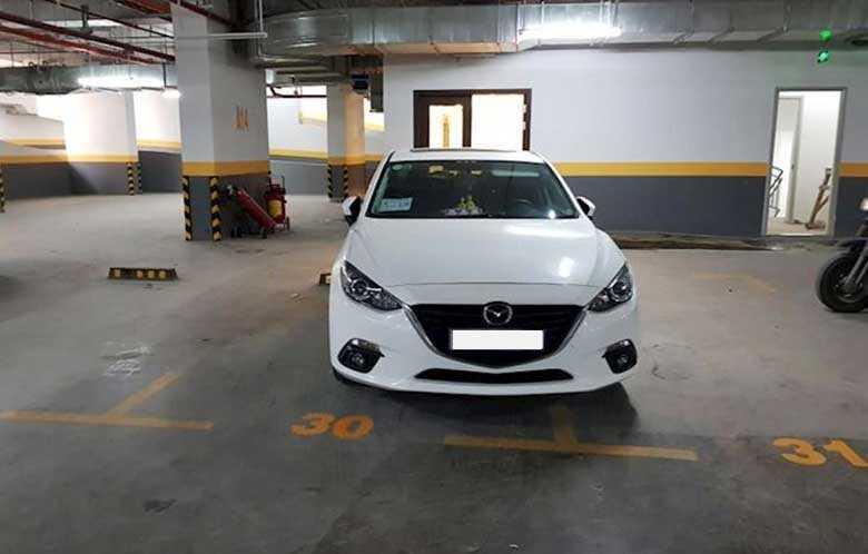 Không xác định được phương hướng khi lùi