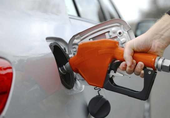 Chuyện đổ xăng hằng ngày- Nên biết cái cần biết