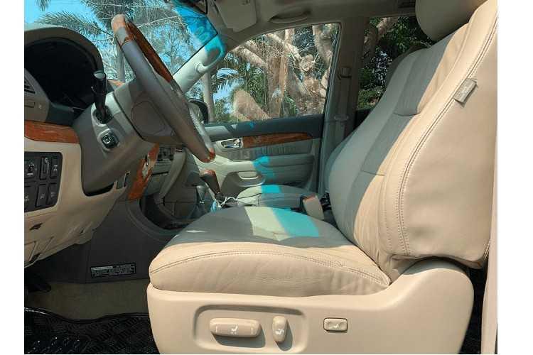 nội thất Lexus GX470