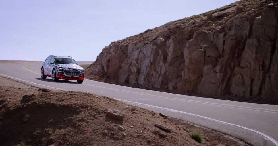 Xe đang xuống dốc mà bị chết máy