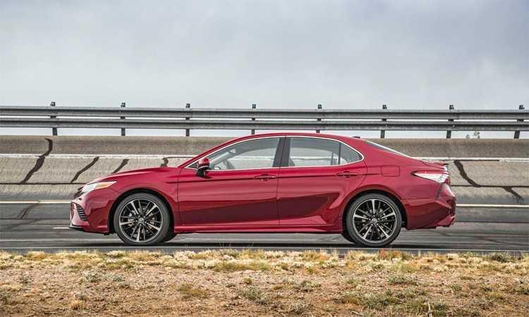 Toyota triệu hồi 1,8 triệu xe lỗi bơm xăng