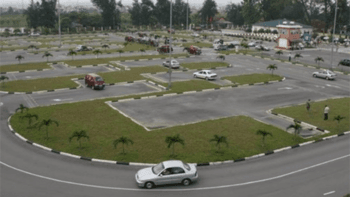 thi sát hạch lái xe