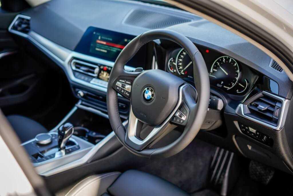 BMW 320i Sport