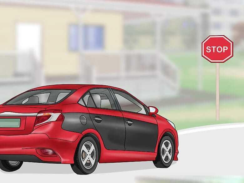 Dừng xe hoàn toàn ở tất cả các biển báo dừng