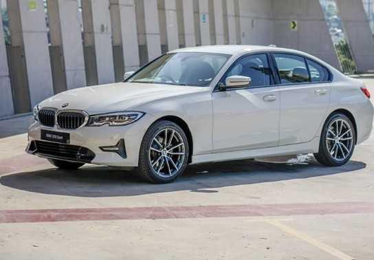 Khám phá trang bị của BMW 320i 2020 sắp chào sân thị trường Việt Nam, giá từ 1,8 tỷ VNĐ