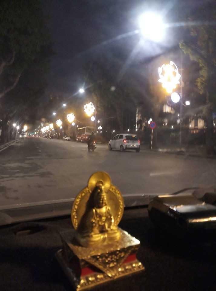 Tài xế taxi than “đói” khách