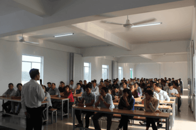 lớp học lý thuyết lái xe