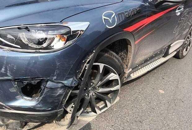 Kiểm tra các đường cong mềm trên thân xe