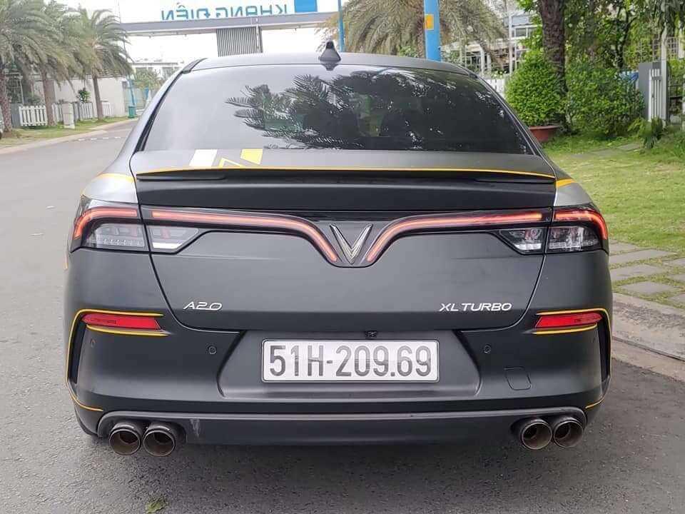 đuôi xe Vinfast Lux A2.0 