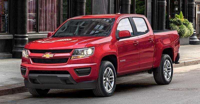Chevrolet Colorado dạng bán tải, giá giảm sâu hơn 150 triệu đồng