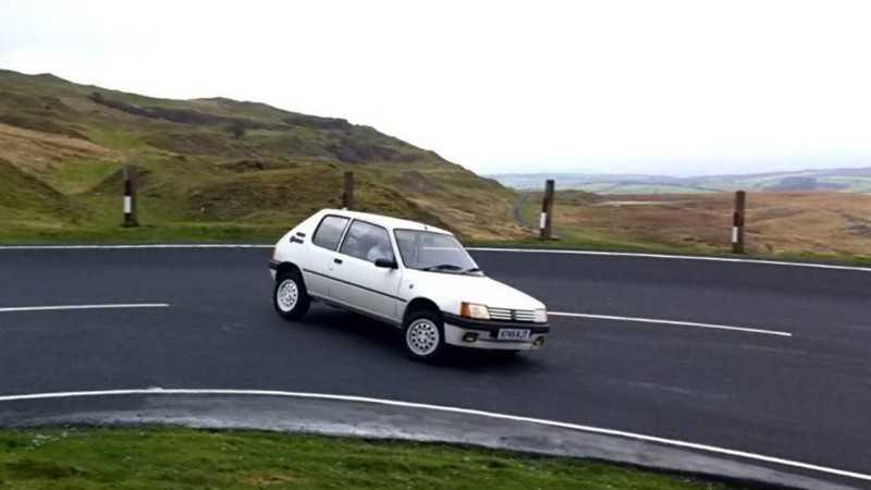 tình huống khẩn cấp