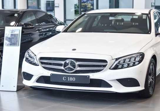 Khám phá Mercedes-Benz C180 2020 giá 1,399 tỷ trên sàn đại lý