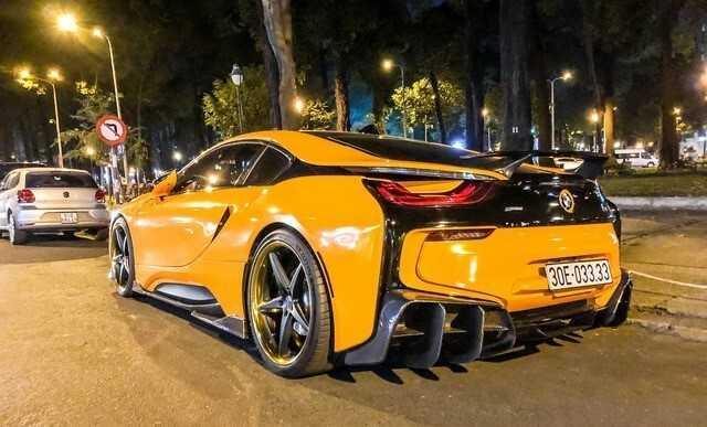 BMW i8