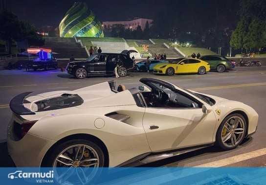 Ferrari 488 Spider độ Novitec cùng dàn siêu xe cực chất xuất hiện bất ngờ tại Đà Lạt