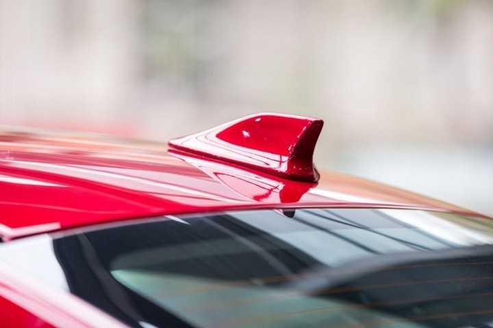 Ăng ten vây cá của xe Mitsubishi Attrage 2020 carmudi vietnam