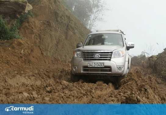 Bí quyết xử lí xe bị sa lầy hiệu quả