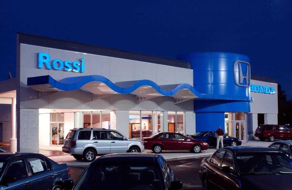 Thị trường xe cũ khủng hoảng, liên tục giảm giá sâu