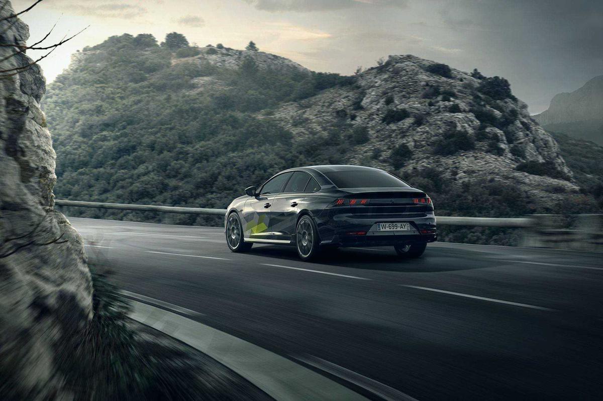 thân xe Peugeot 508 Sport Engineered