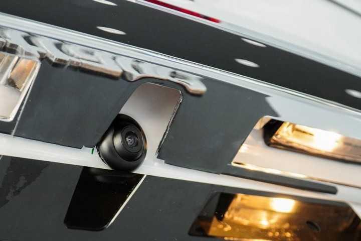 camera lùi của xe Mitsubishi Attrage 2020 carmudi vietnam