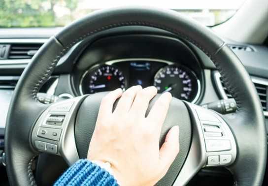 Lí giải "văn hóa" ưa bấm còi của người Việt