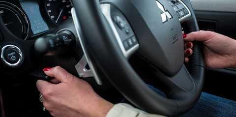 Điều chỉnh vô lăng