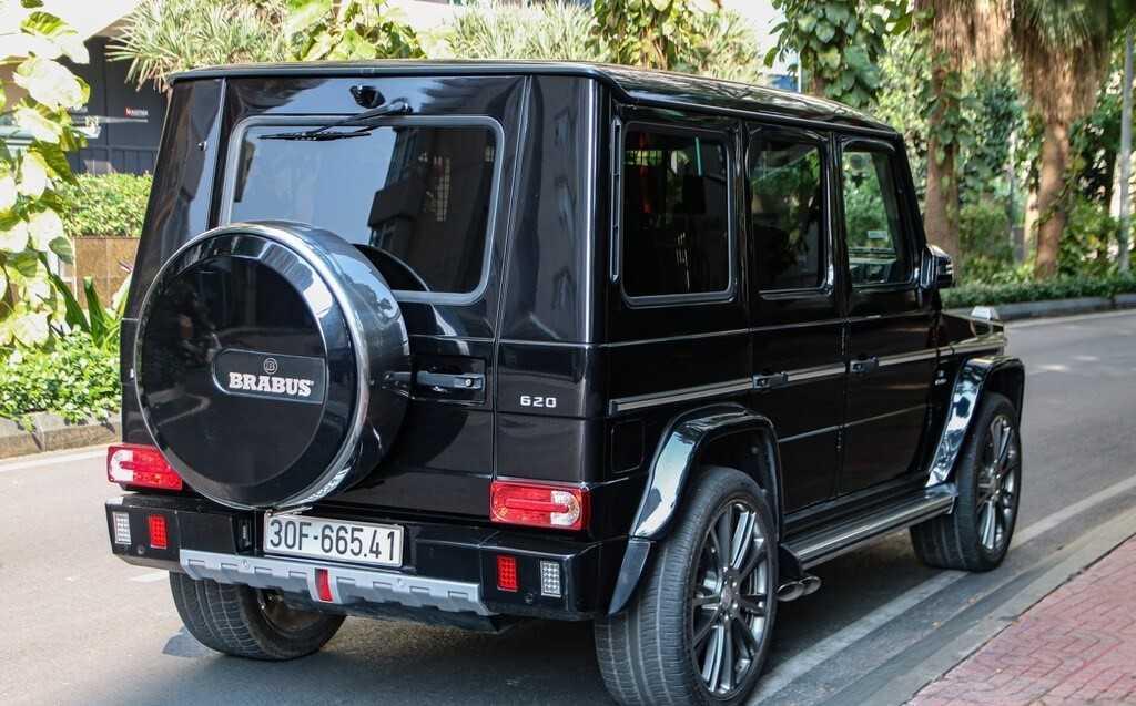 đuôi xe Brabus B63-620 