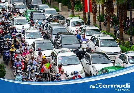 6 lưu ý khi chạy xe số sàn trong đô thị