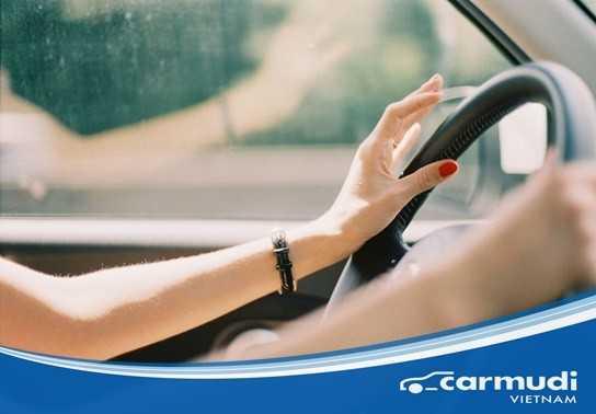 Cẩm nang bí kíp lái ô tô dành cho chị em phụ nữ