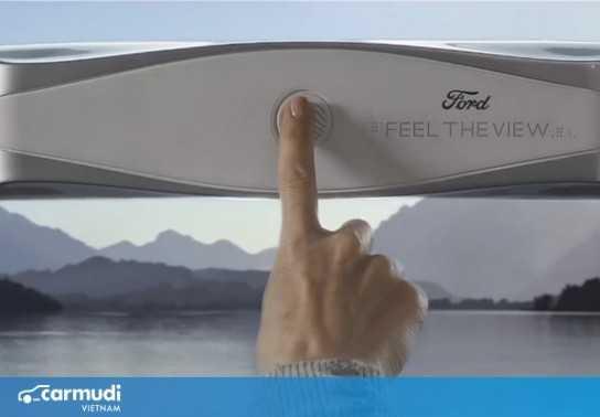 Ford tặng quà tính năng cho người khiếm thị