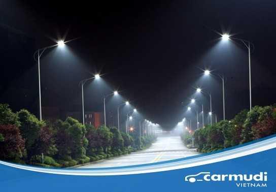 Vì sao đường cao tốc thường không có đèn?