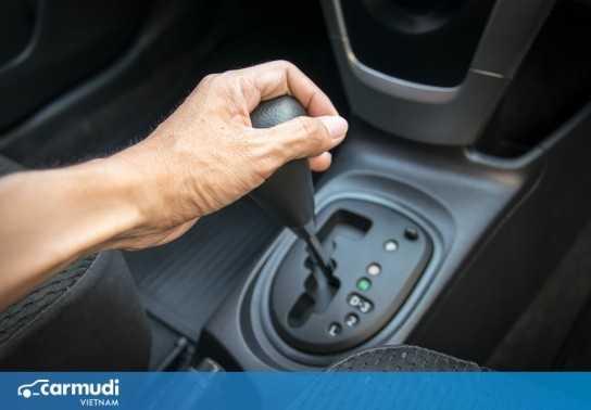 Nhắc bạn 10 thói quen xấu gây hại cho xế cưng